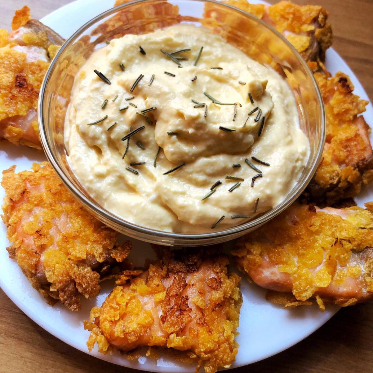 NUGGETS DE SALMÓN CON ALIOLI FIT Entrena con Ainhoa