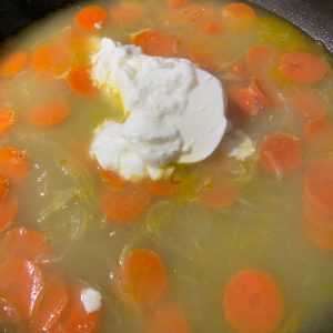 ALBÓNDIGAS CON SALSA DE ZANAHORIA Y YOGUR paso a paso