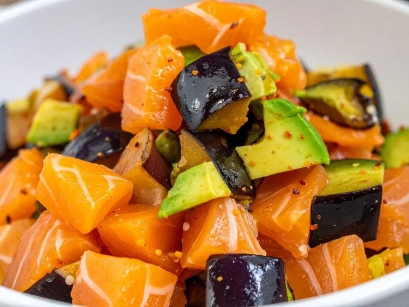 ensalada templada salmón y aguacate